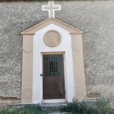 Vestavěná kaplička v Semněvicích