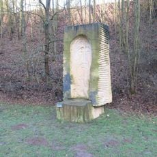 Socha Rouška Veroniky na křížové cestě 21. století u Žireče