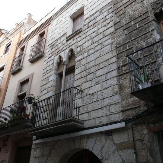Carrer Major, 128-132