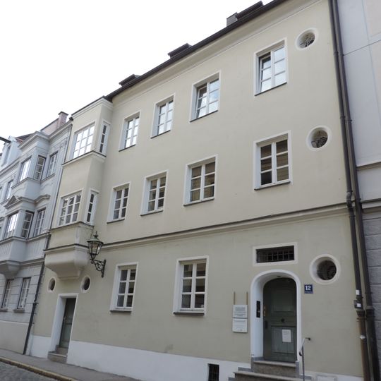 Ehemaliges Kanonikerhaus