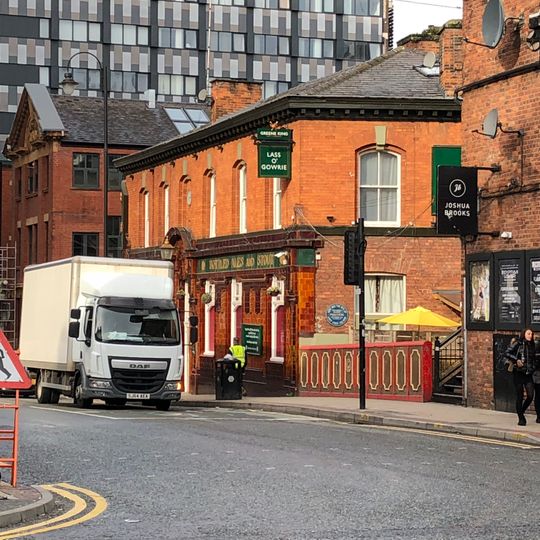 Lass O Gowrie Public House