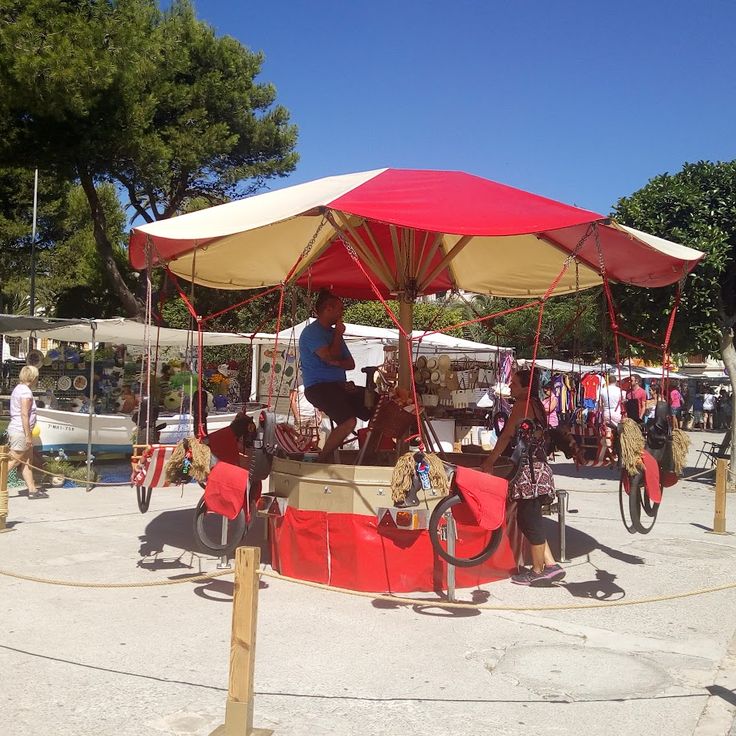 [P] S'Esplanada parking