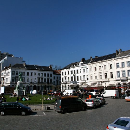 Ensemble de maisons néoclassiques - place du Luxembourg