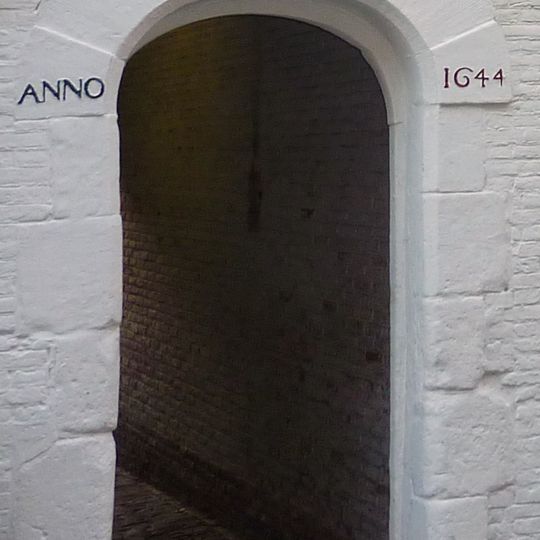 Poortje bij Herensteeg 11, Leiden