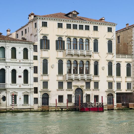 Palazzo Querini Dubois