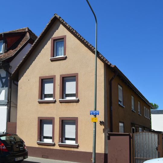 Kelsterbacher Straße 20