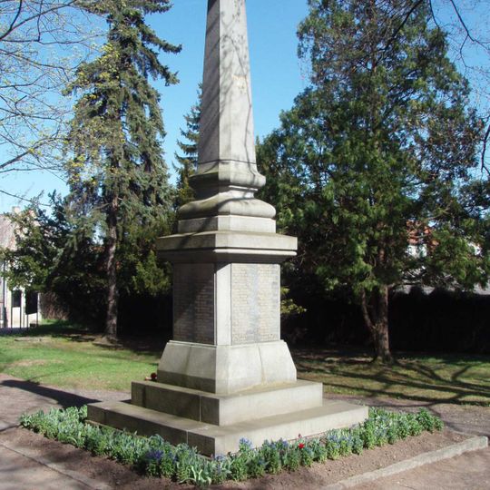 Pomník padlým v I. sv. válce v Klášterci nad Ohří