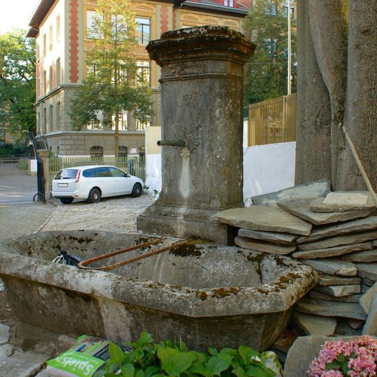 Brunnen Landsitz Hunzikerhübeli