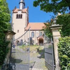 Kirchhof und Friedhof Weißig