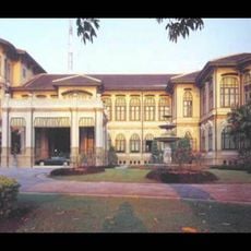 Amphorn Sathan Residential Hall