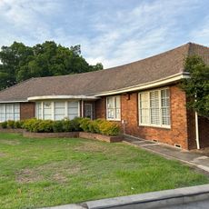 Dr James Pirie Community Centre