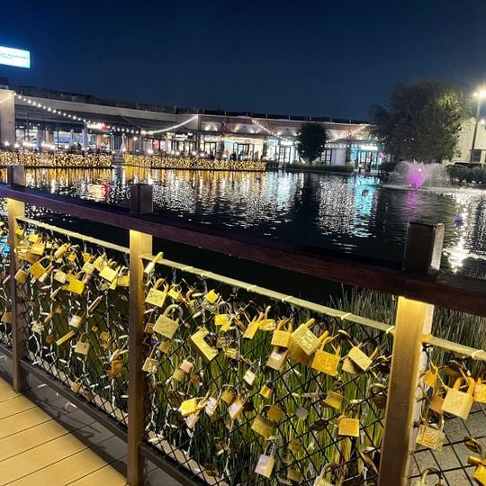 Last Exit Al Khawaneej