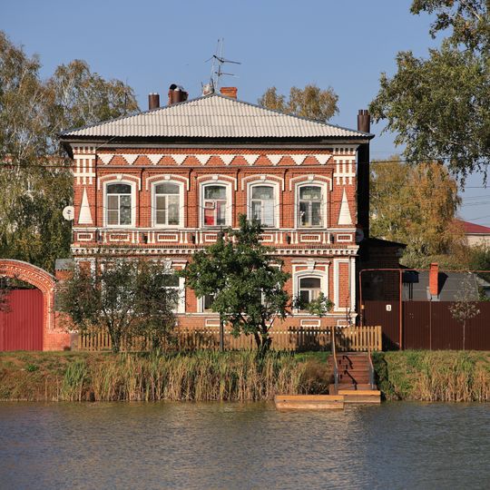 Улица Брагина 9