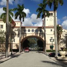 Douglas Entrance