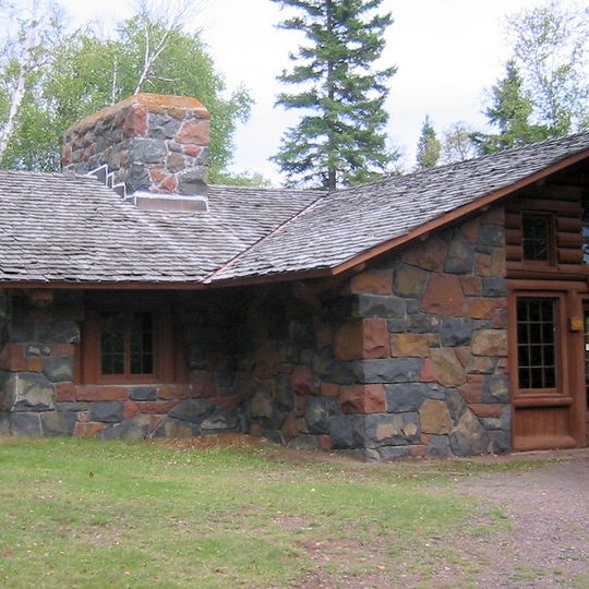 Lady Slipper Lodge