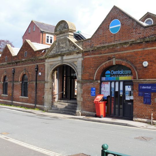 Screen Wall To Angel Mill
