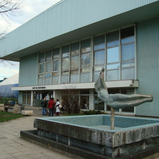 Fabó Éva Swimming Pool