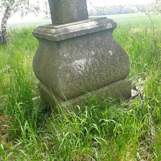 Kříž východně od Záluží u bývalého rozcestí