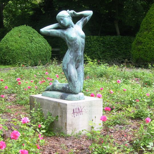 Erwachendes Mädchen