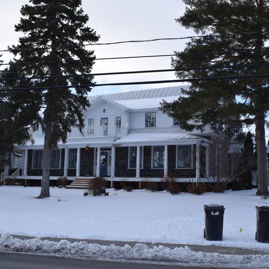 Ancien presbytère de la paroisse Saint-Matthieu-de-Belœil