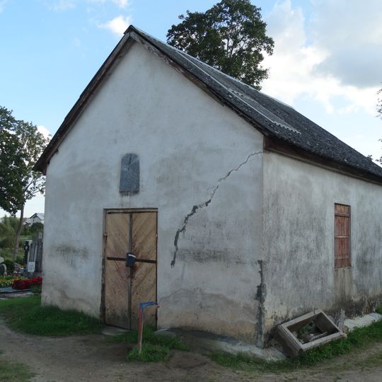 Old cemetery chapel, Utena