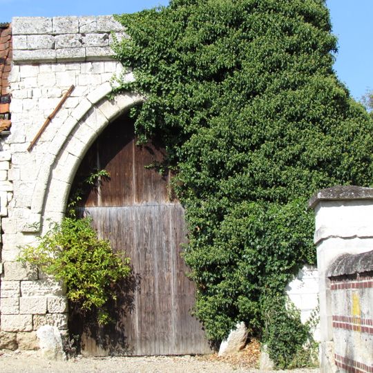 Prieuré Saint-Nicolas de Bonneuil-les-Eaux