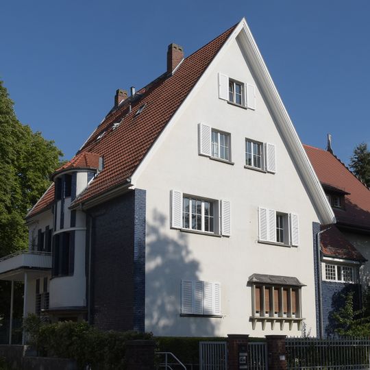 Dreihäusergruppe „Blaues Haus“