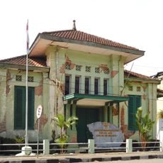 Kompleks Detasemen Perbekalan dan Angkutan 1-44-05 Padang