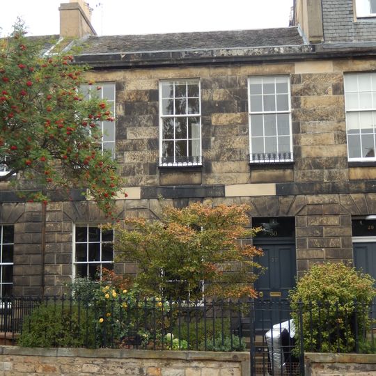 Edinburgh, Inverleith Row, 30 Howard Place