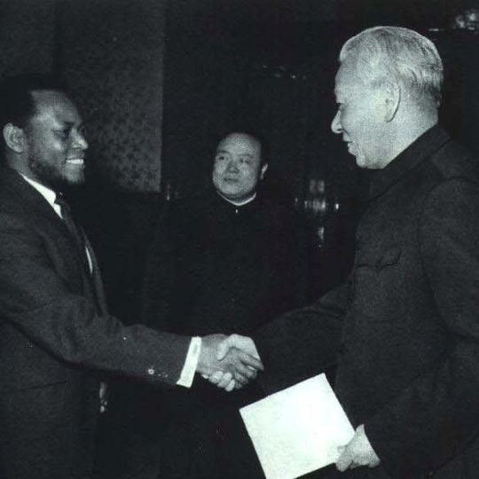 Anexo:Embajadores de Kenia en China