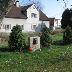 Památník ve Šťáhlavicích