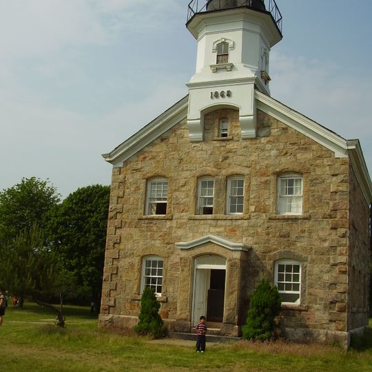 Sheffield Island Light
