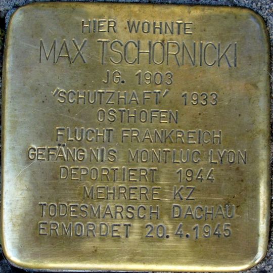 Stolperstein en memoria de Max Tschornicki