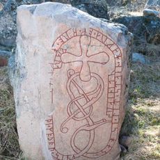 Upplands runinskrifter 45