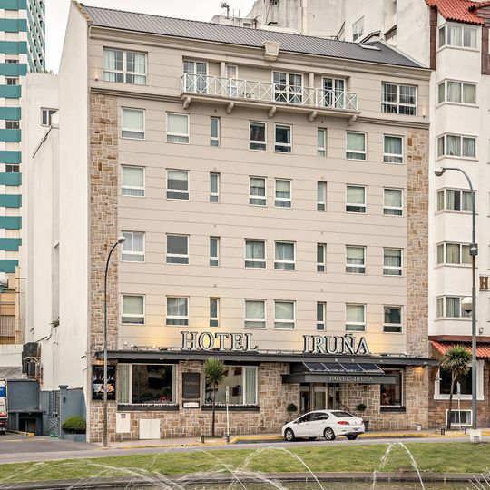 Hotel Iruña