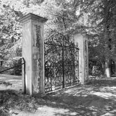 Ivicke, Wassenaar (gate)