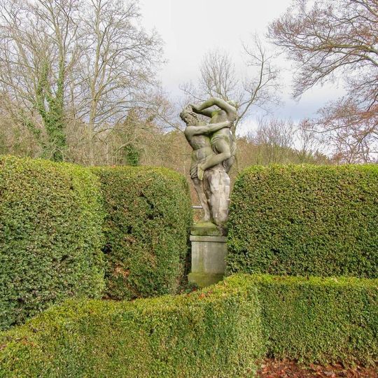 Sousoší v Loučeni v zámeckém parku