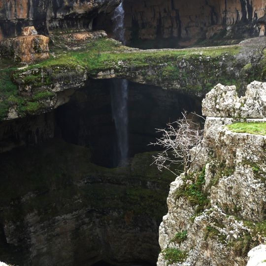 Baatara gorge waterfall
