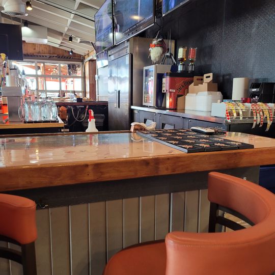 Hooters