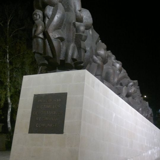 Memorial a la víctimas de las deportaciones del régimen comunista