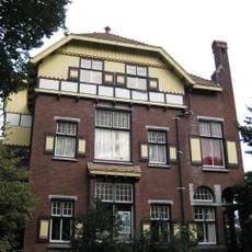 Van Eeghenstraat 92