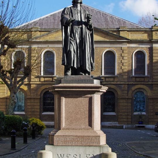 Statue of John Wesley