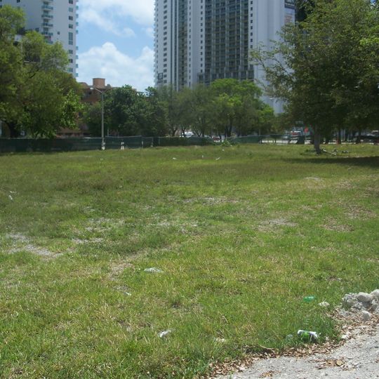 Priscilla Apartments