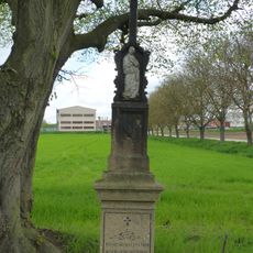 Kříž pod lípou – za bývalou mlékárnou