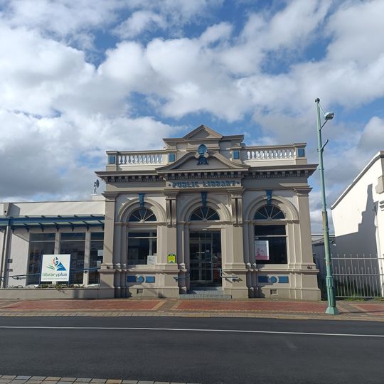 Hawera Library Plus
