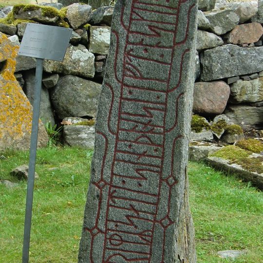 Västergötlands runinskrifter 37