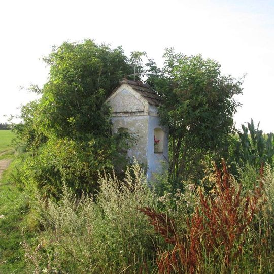 Kaplička severně od Útěchovic