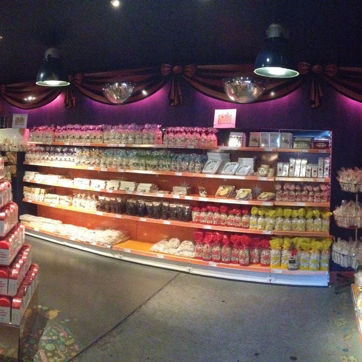 Palace of Nougat Sweets and Souvenirs
