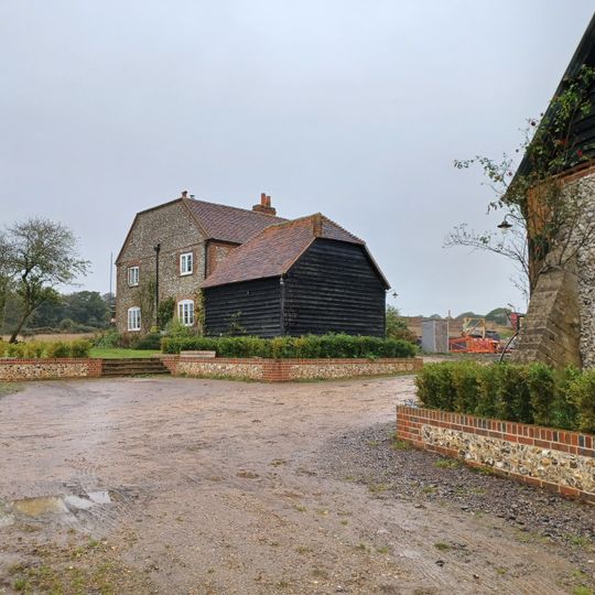 Howberry Wood Farm, Granary Approximately 5 Metres East Of Farmhouse