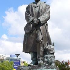 Statue of Robert Falcon Scott